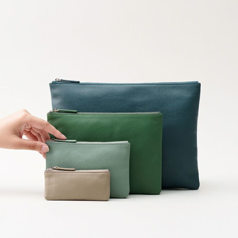 フラットポーチ M｜LIB