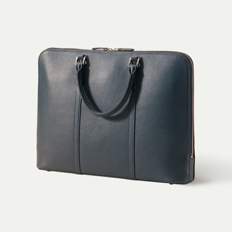 プルシアンネイビー