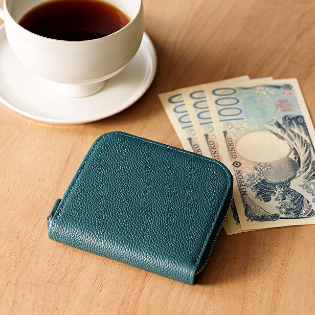 ラウンド二つ折り財布_カララホワイト