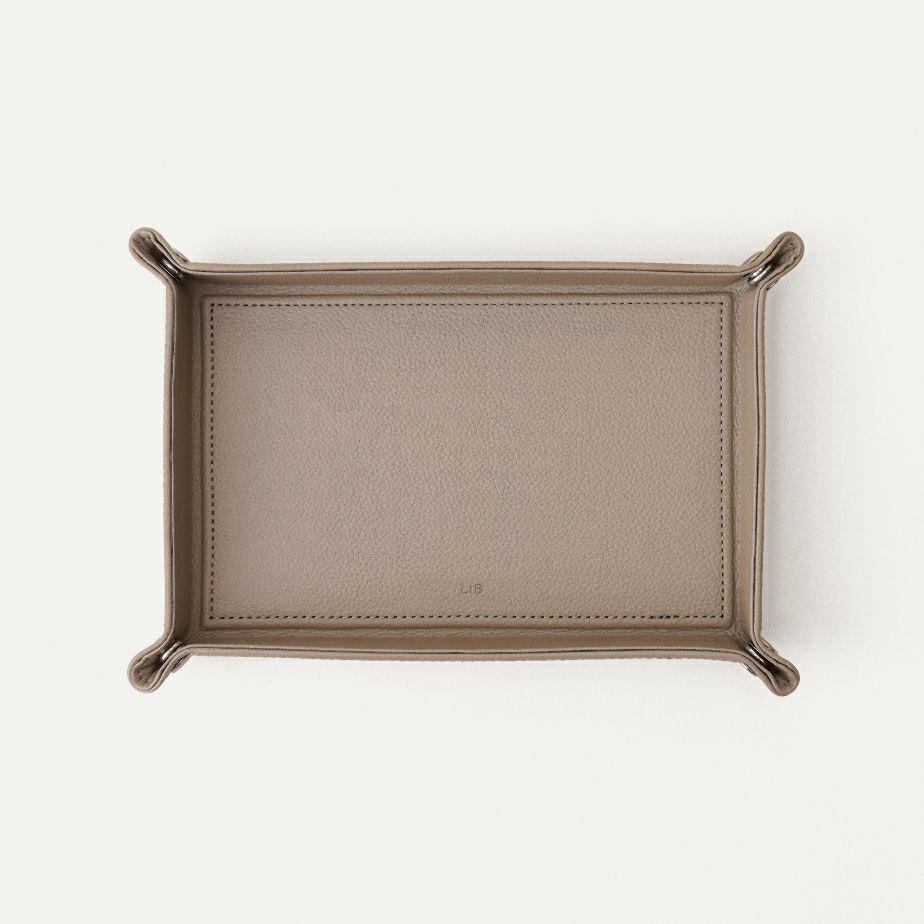 レザートレーM_カララホワイト