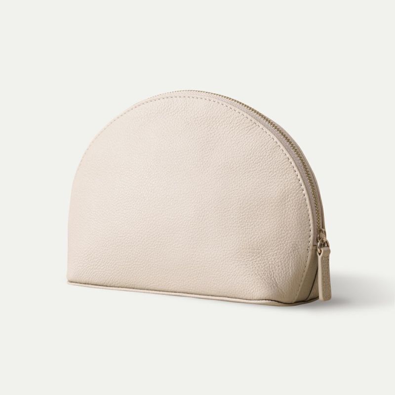 シェルポーチ_カララホワイト