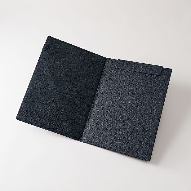 ホールブラック