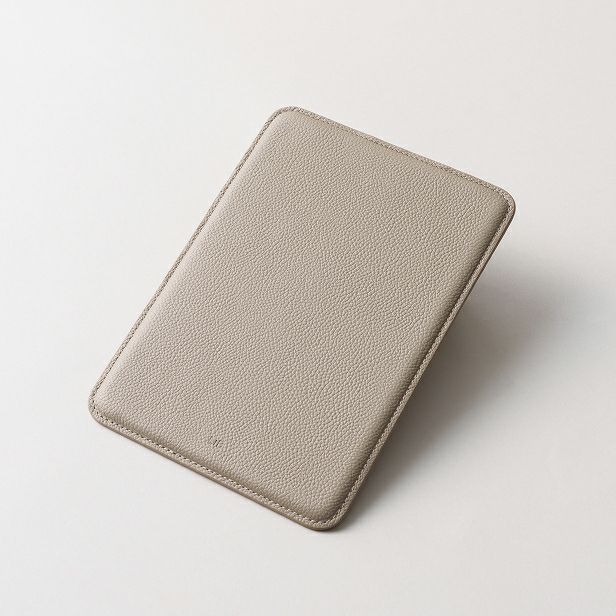 サンドベージュ