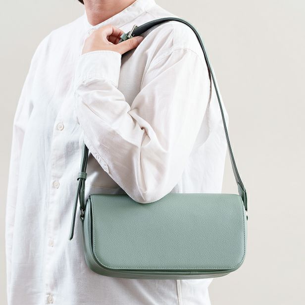 ワイドショルダーバッグ