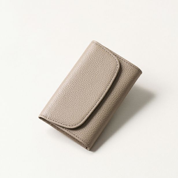 サンドベージュ