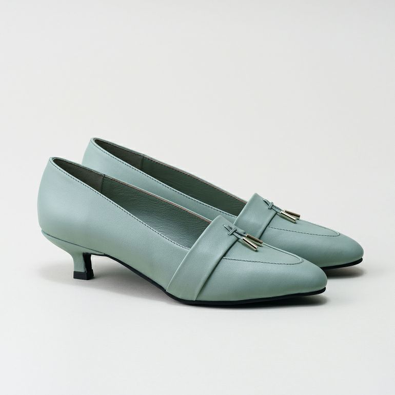 タッセルモチーフ ヒール 3.5cm (キトゥンヒール)