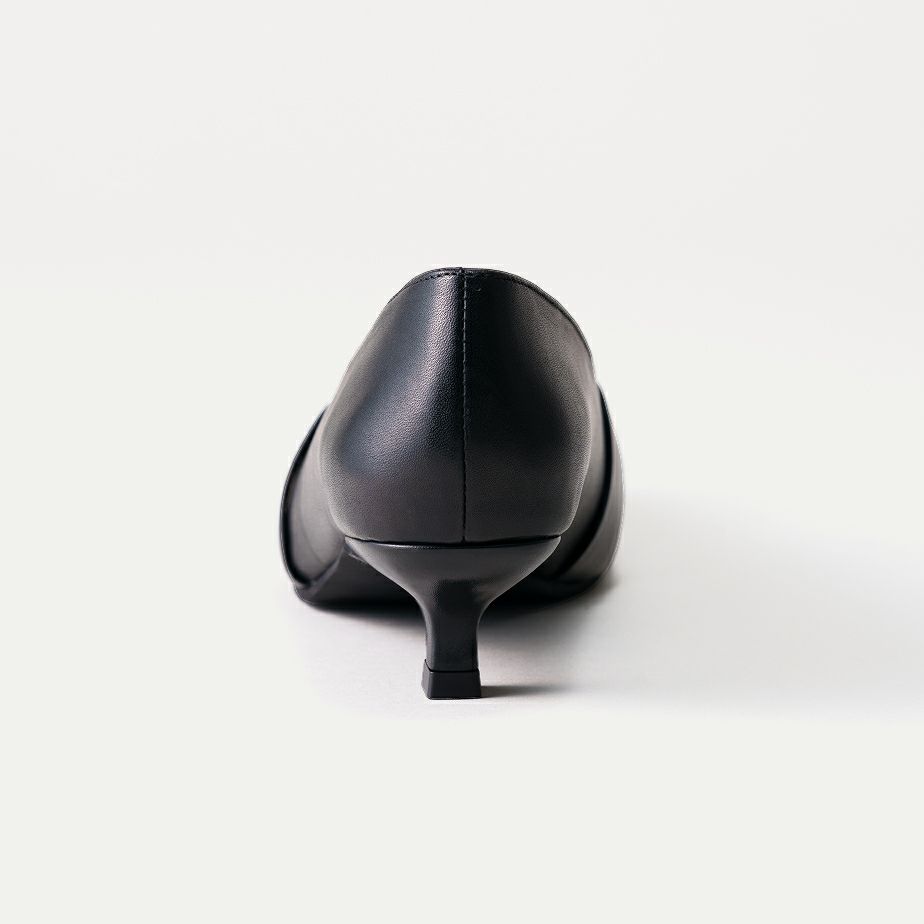 タッセルモチーフ ヒール 3.5cm (キトゥンヒール)